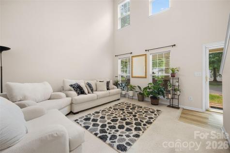 330 Bridal Veil Drive Charlotte NC 28217