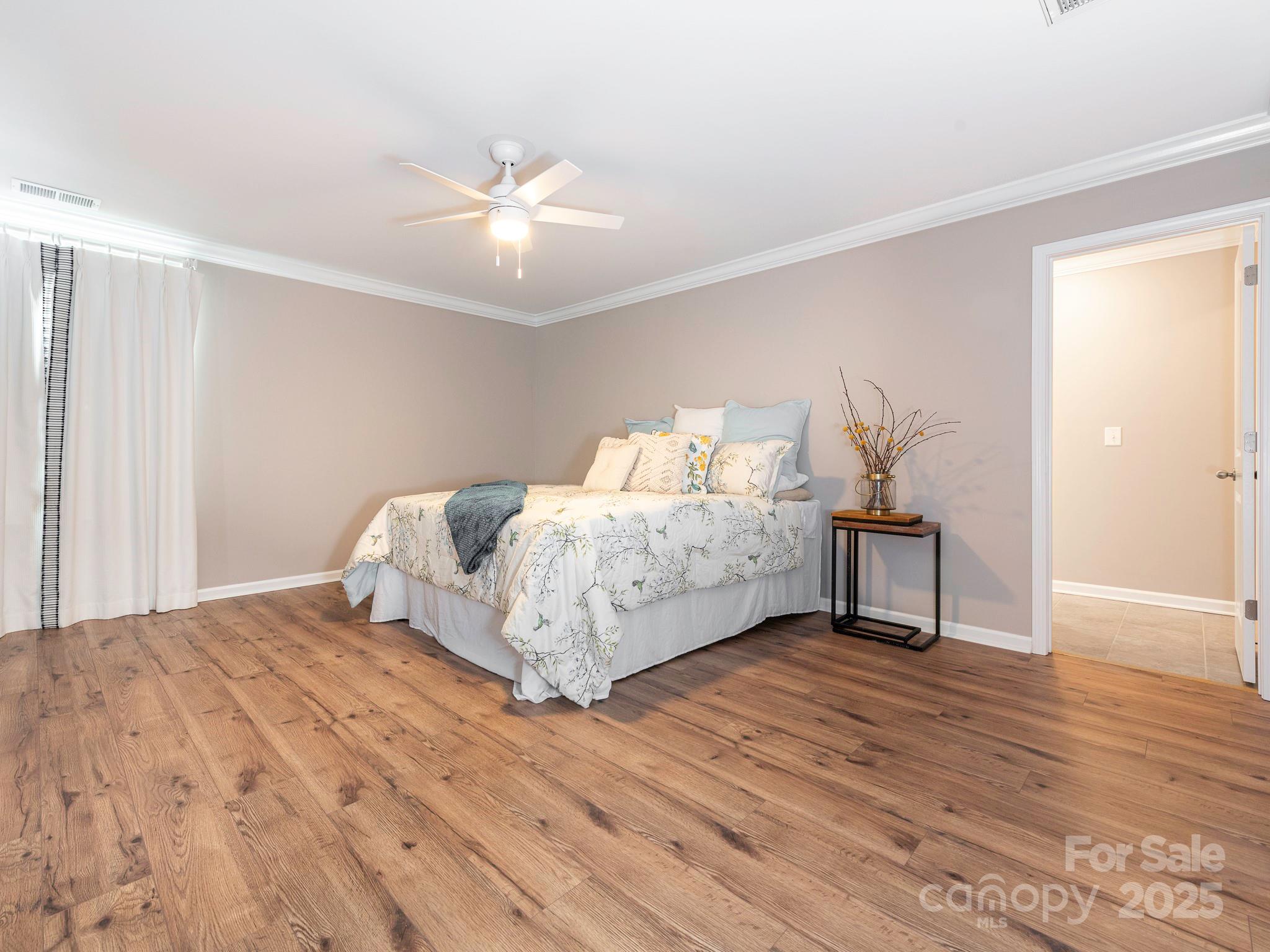 8065 Cornhill Avenue Charlotte NC 28277