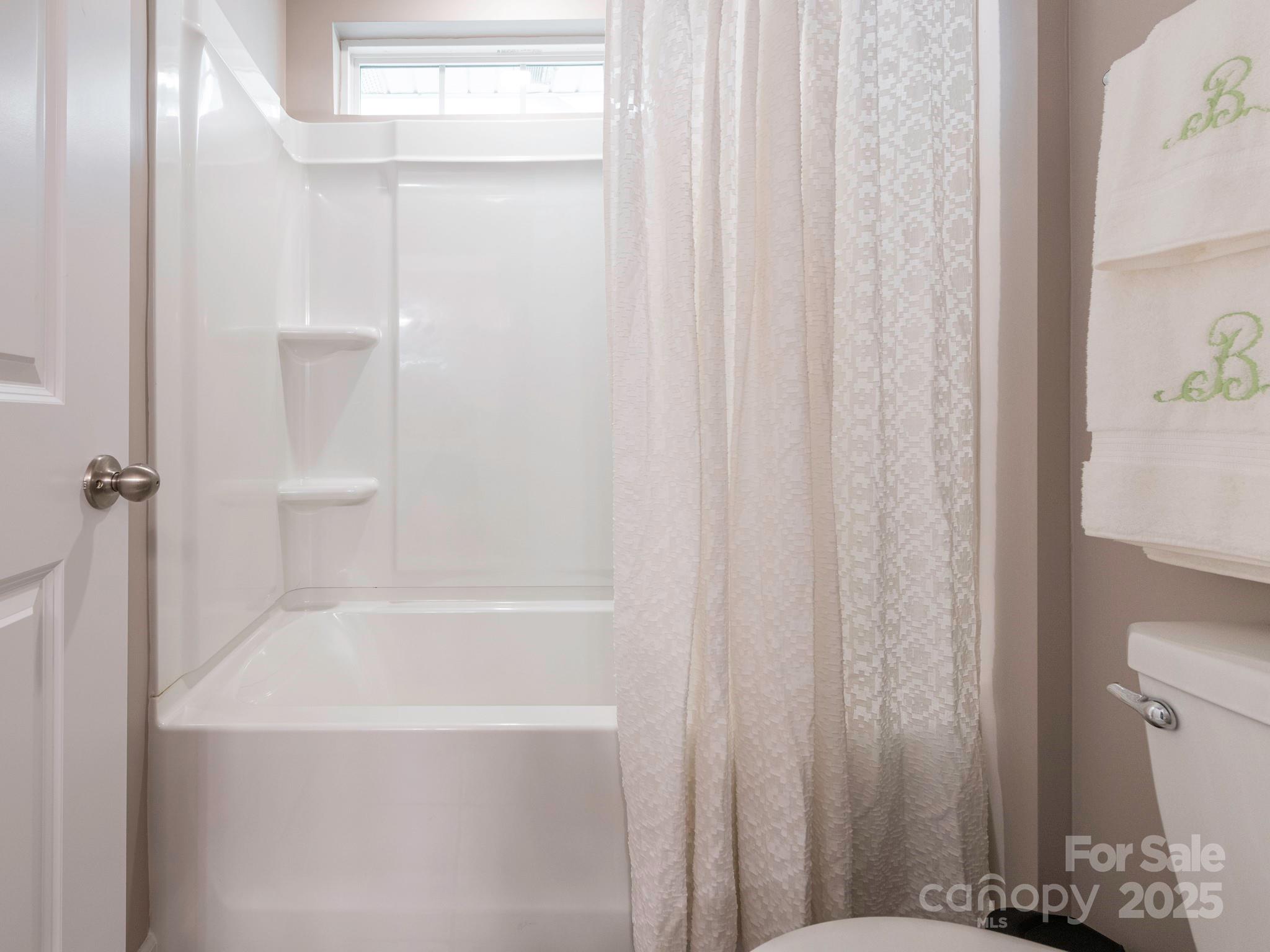 8065 Cornhill Avenue Charlotte NC 28277
