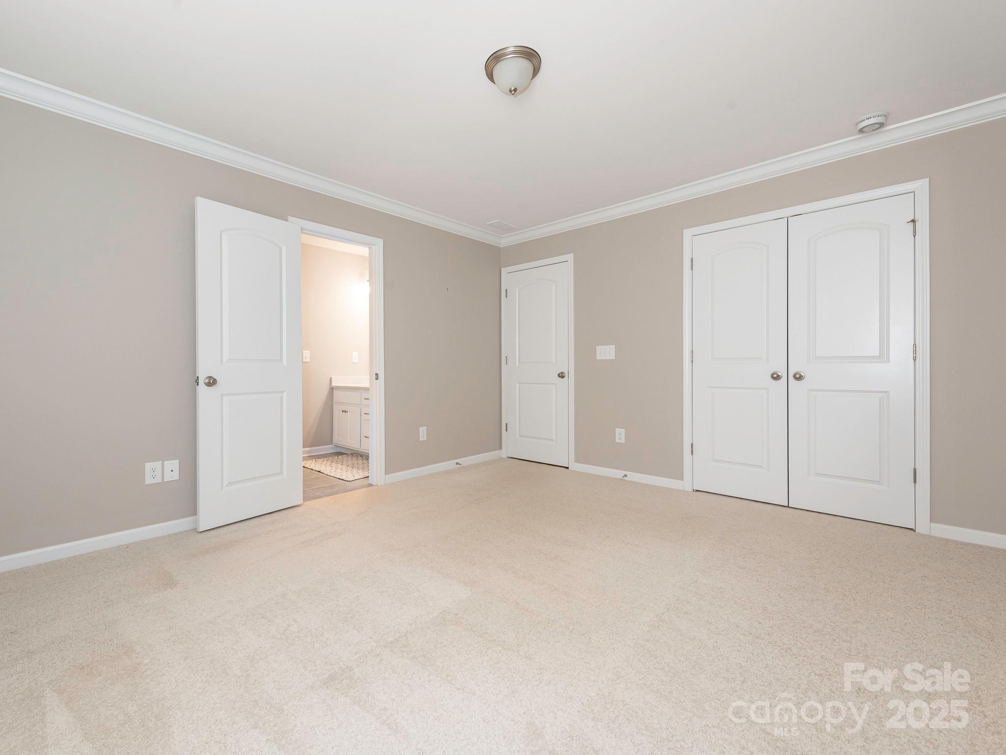 8065 Cornhill Avenue Charlotte NC 28277