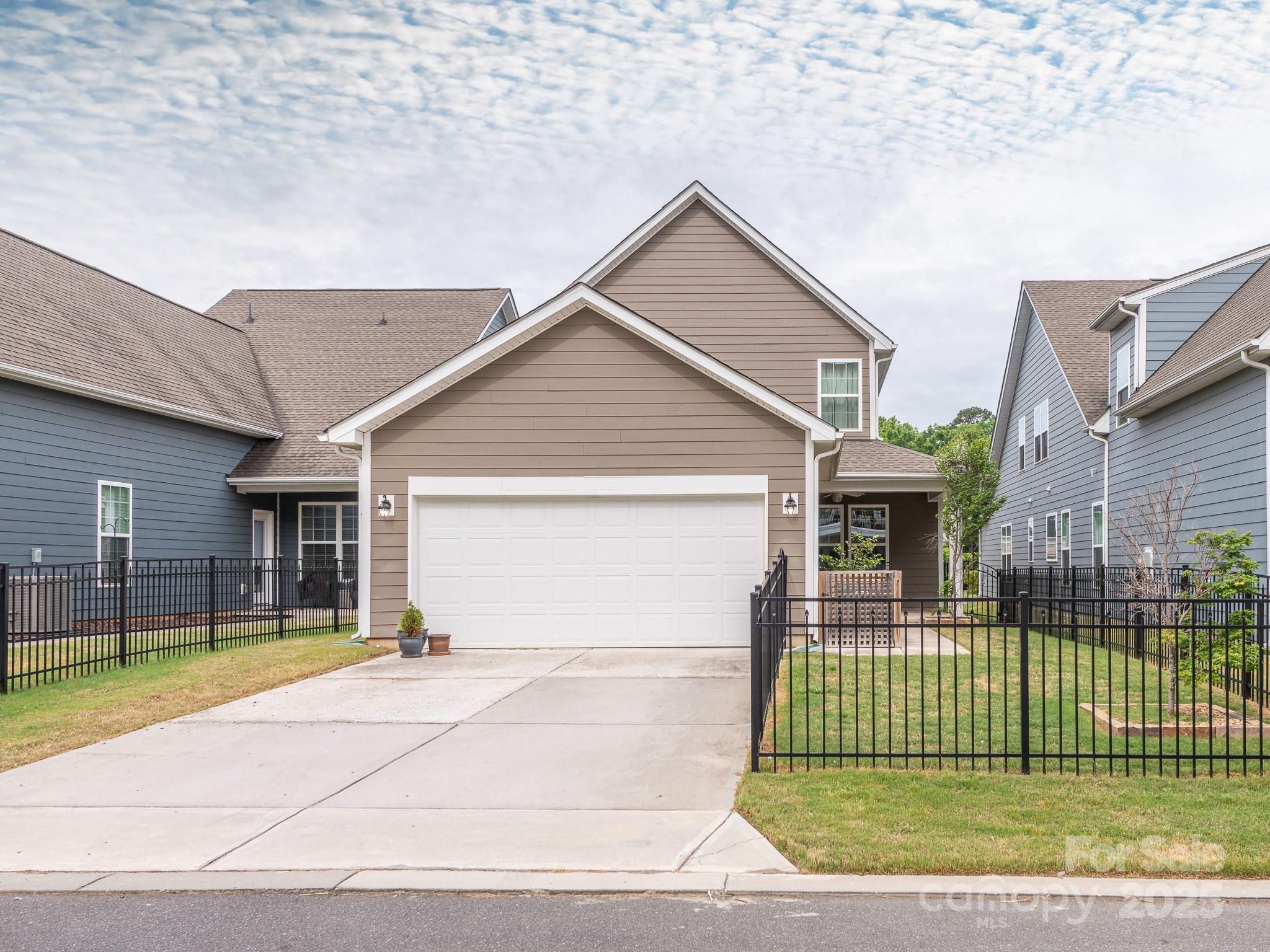 8065 Cornhill Avenue Charlotte NC 28277