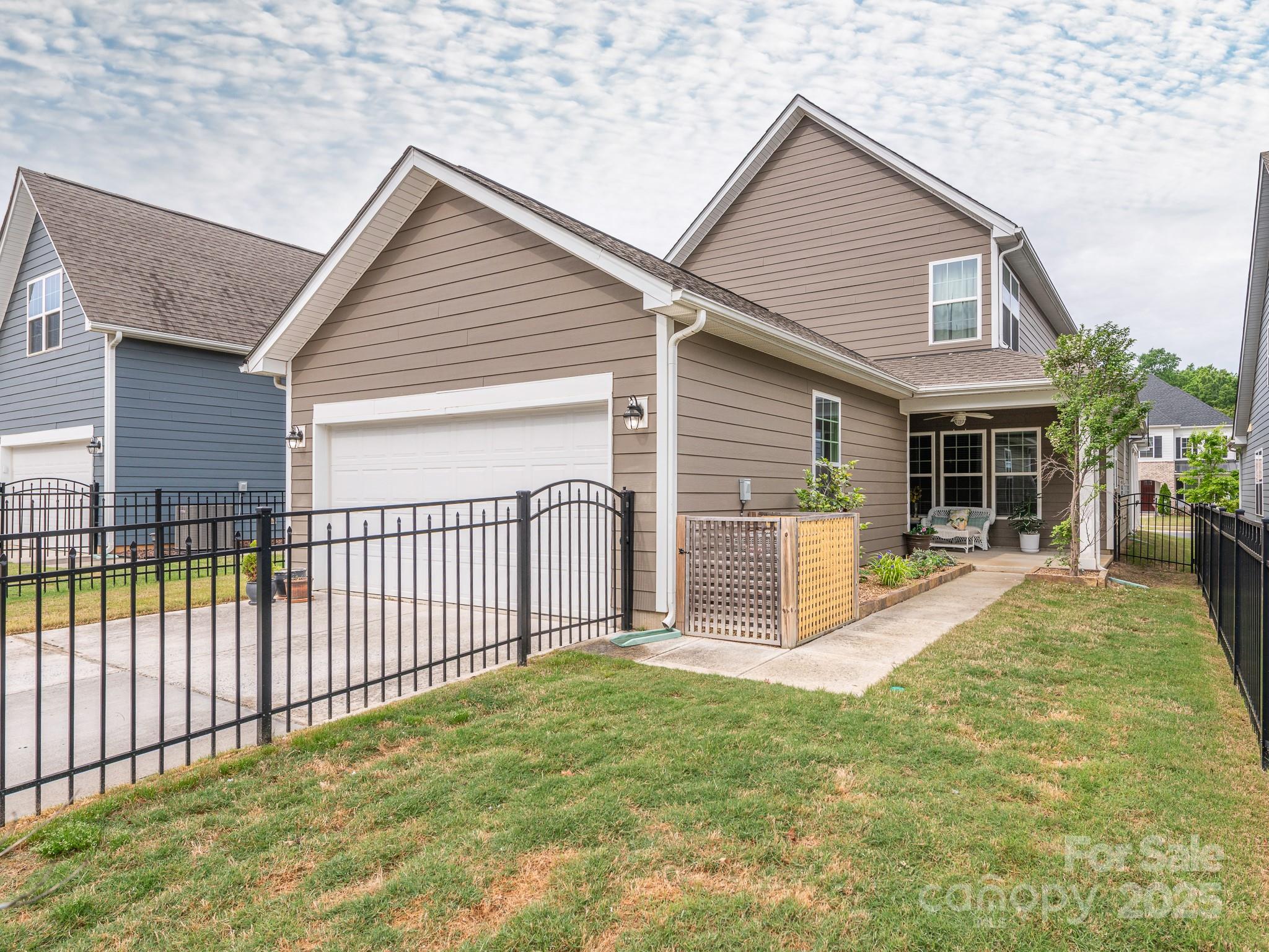 8065 Cornhill Avenue Charlotte NC 28277