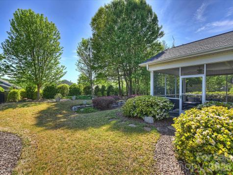 531 Trillium Way Belmont NC 28012