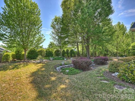 531 Trillium Way Belmont NC 28012