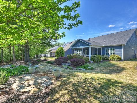 531 Trillium Way Belmont NC 28012