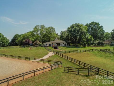 835 Jackson Grove Road Columbus NC 28722