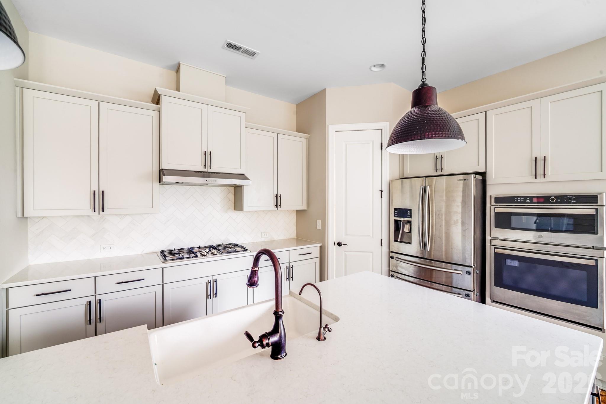 16004 Deer River Road Charlotte NC 28278