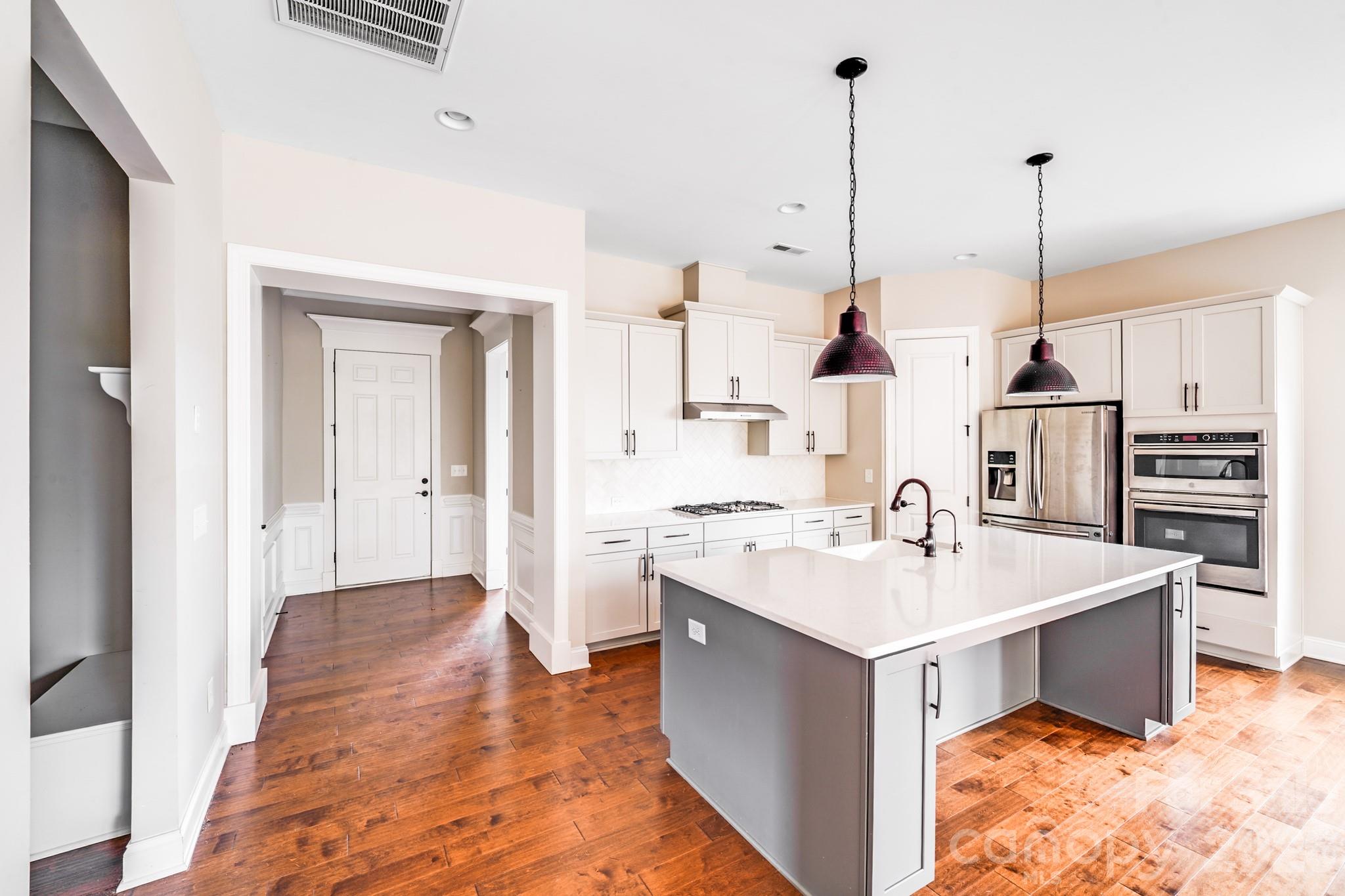 16004 Deer River Road Charlotte NC 28278