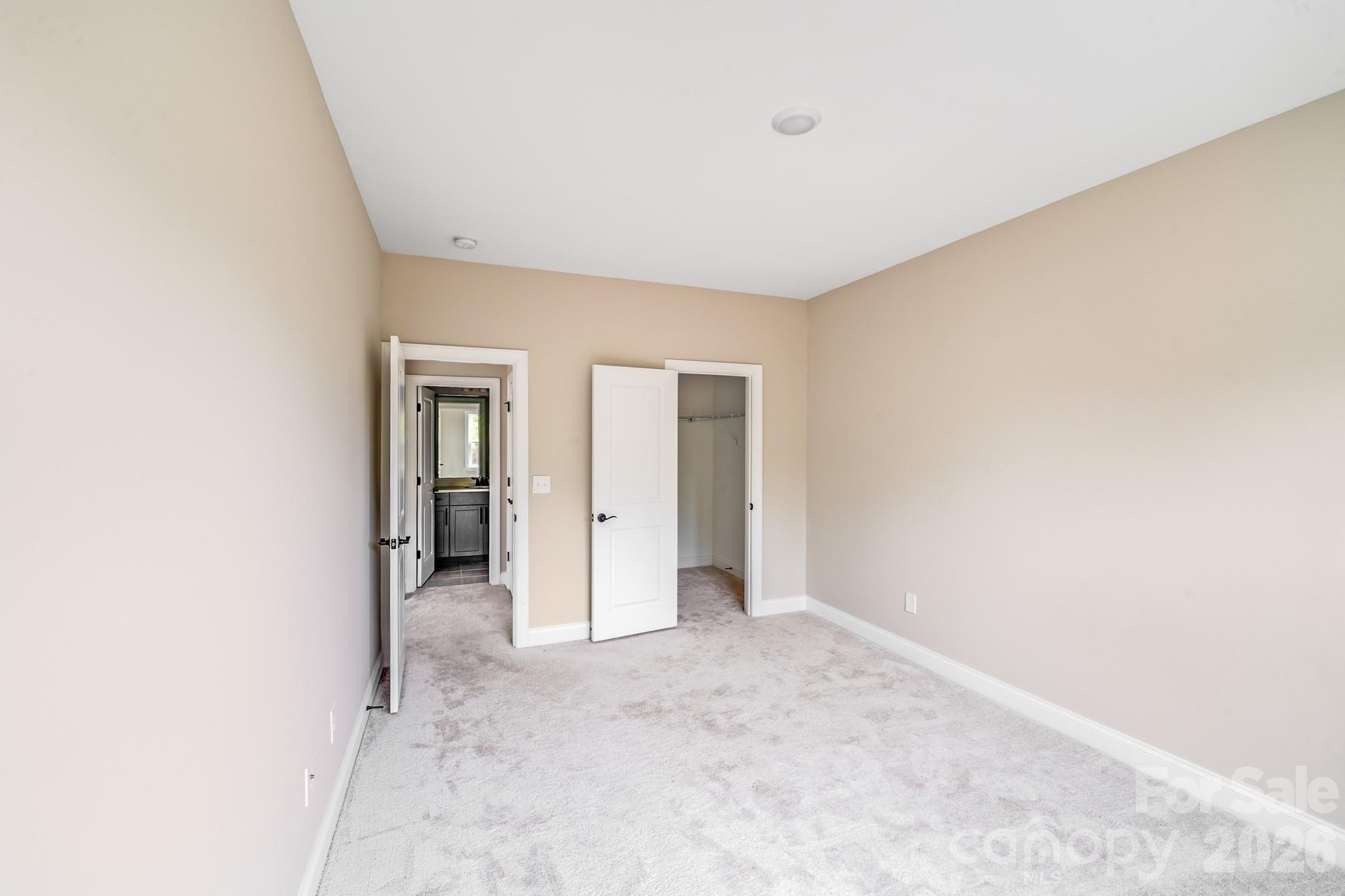 16004 Deer River Road Charlotte NC 28278