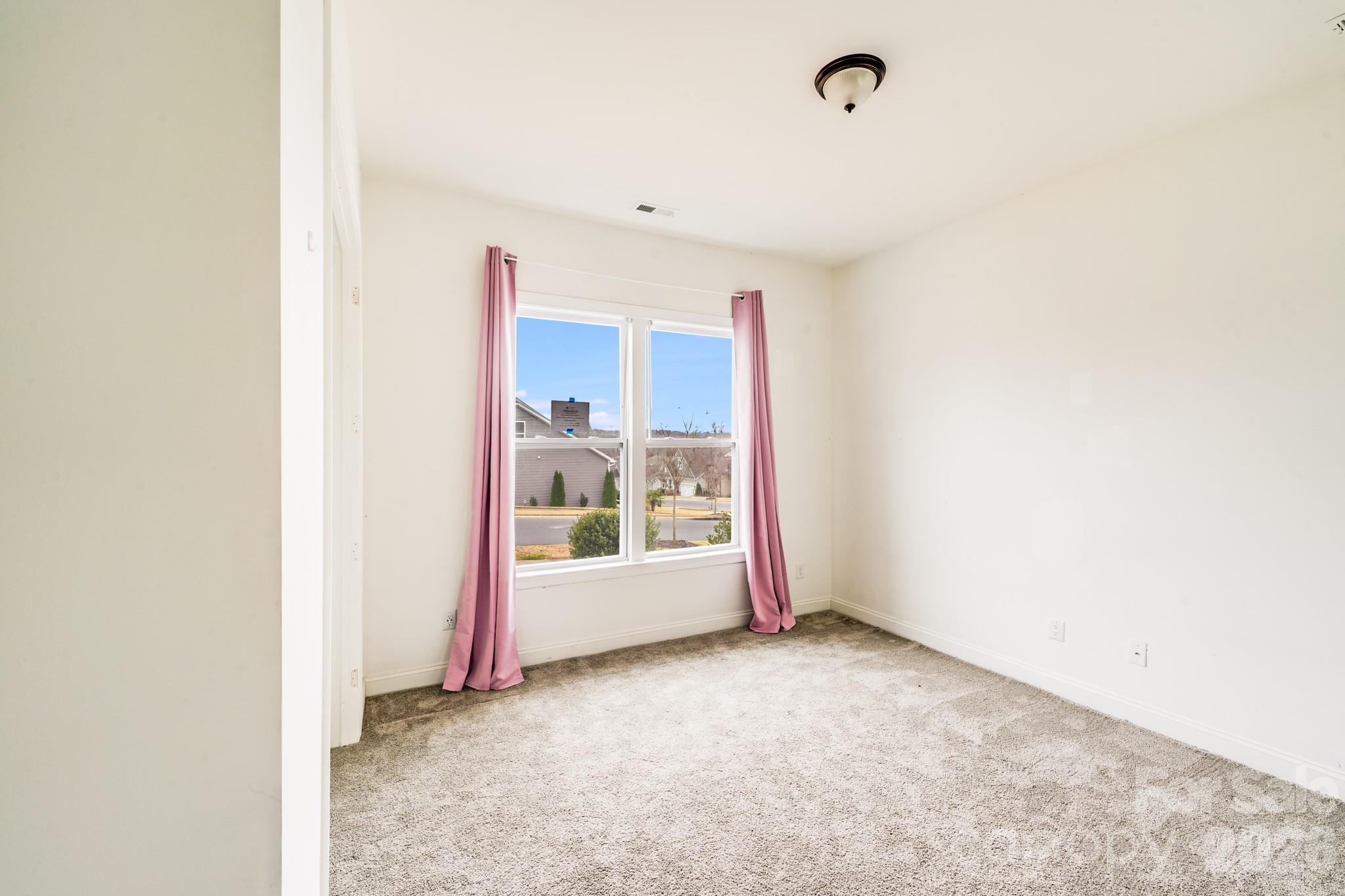 16004 Deer River Road Charlotte NC 28278