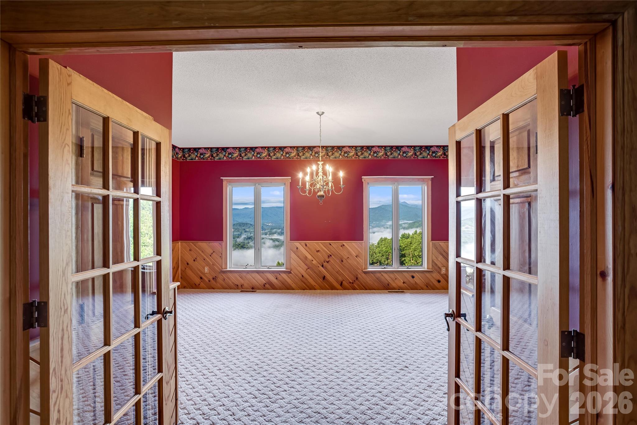 1087 Brigadoon Drive Clyde NC 28721