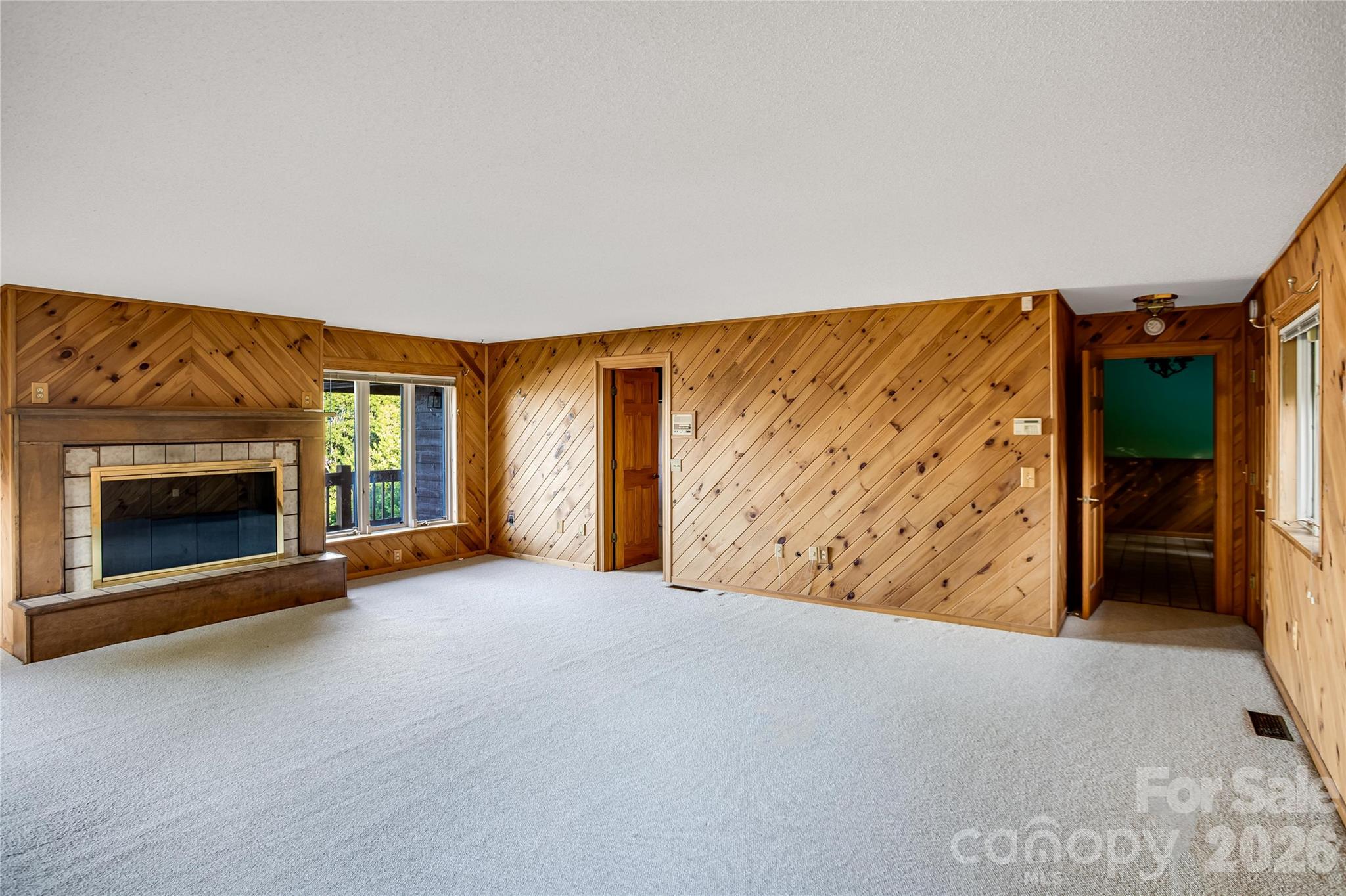 1087 Brigadoon Drive Clyde NC 28721
