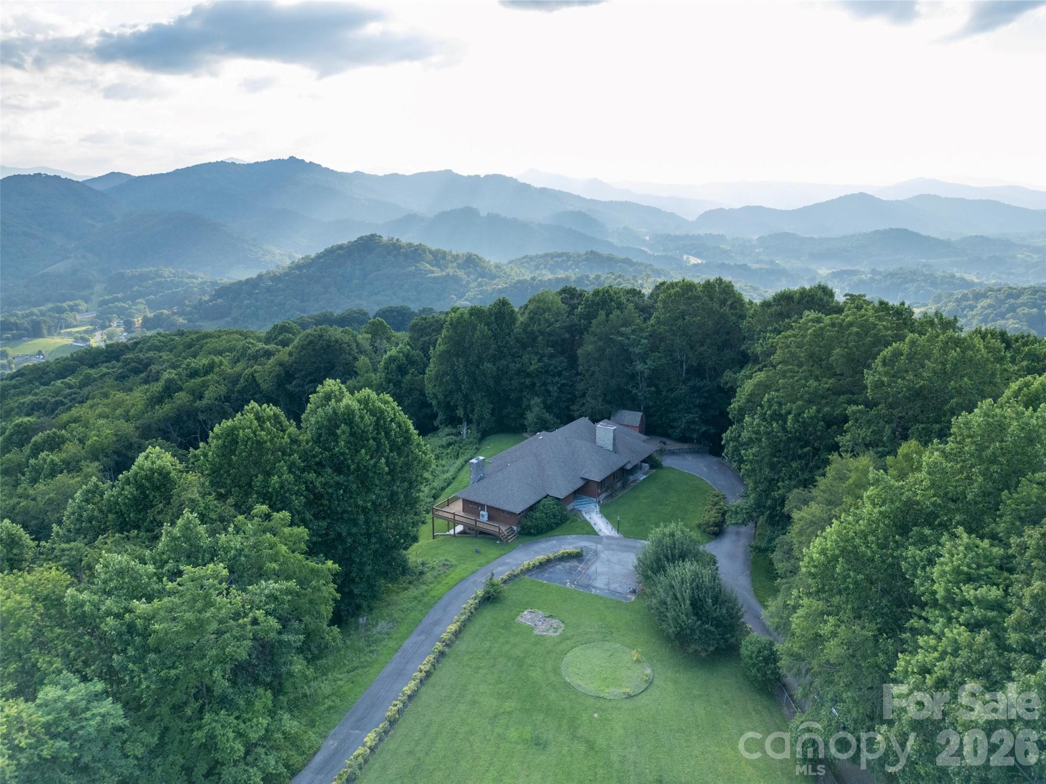 1087 Brigadoon Drive Clyde NC 28721