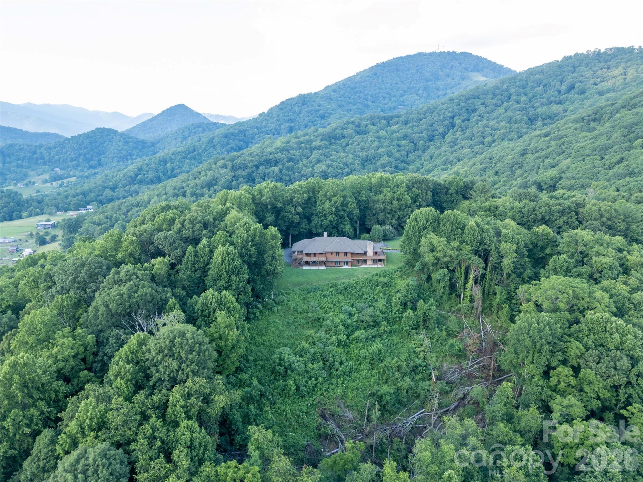 1087 Brigadoon Drive Clyde NC 28721