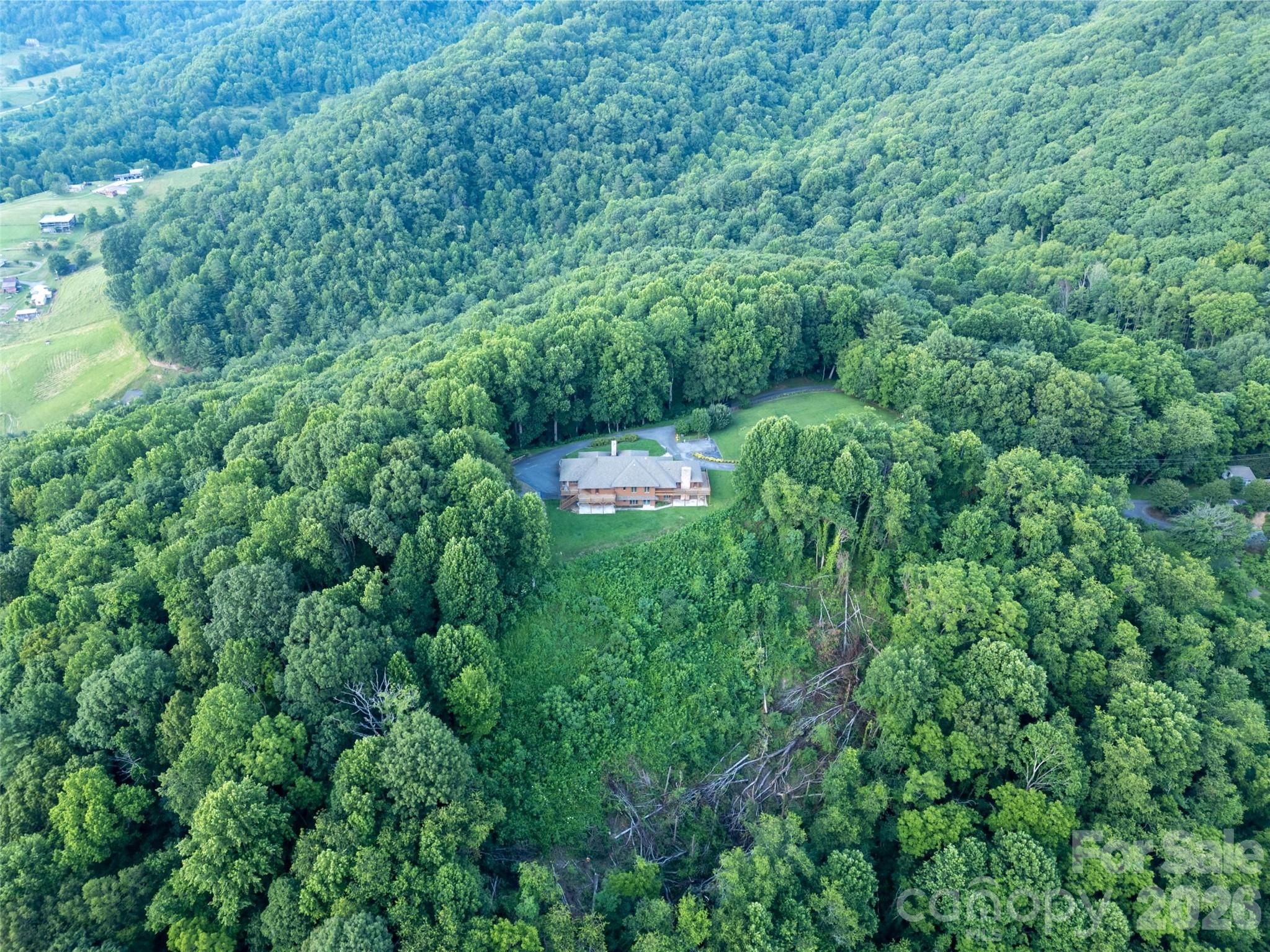 1087 Brigadoon Drive Clyde NC 28721