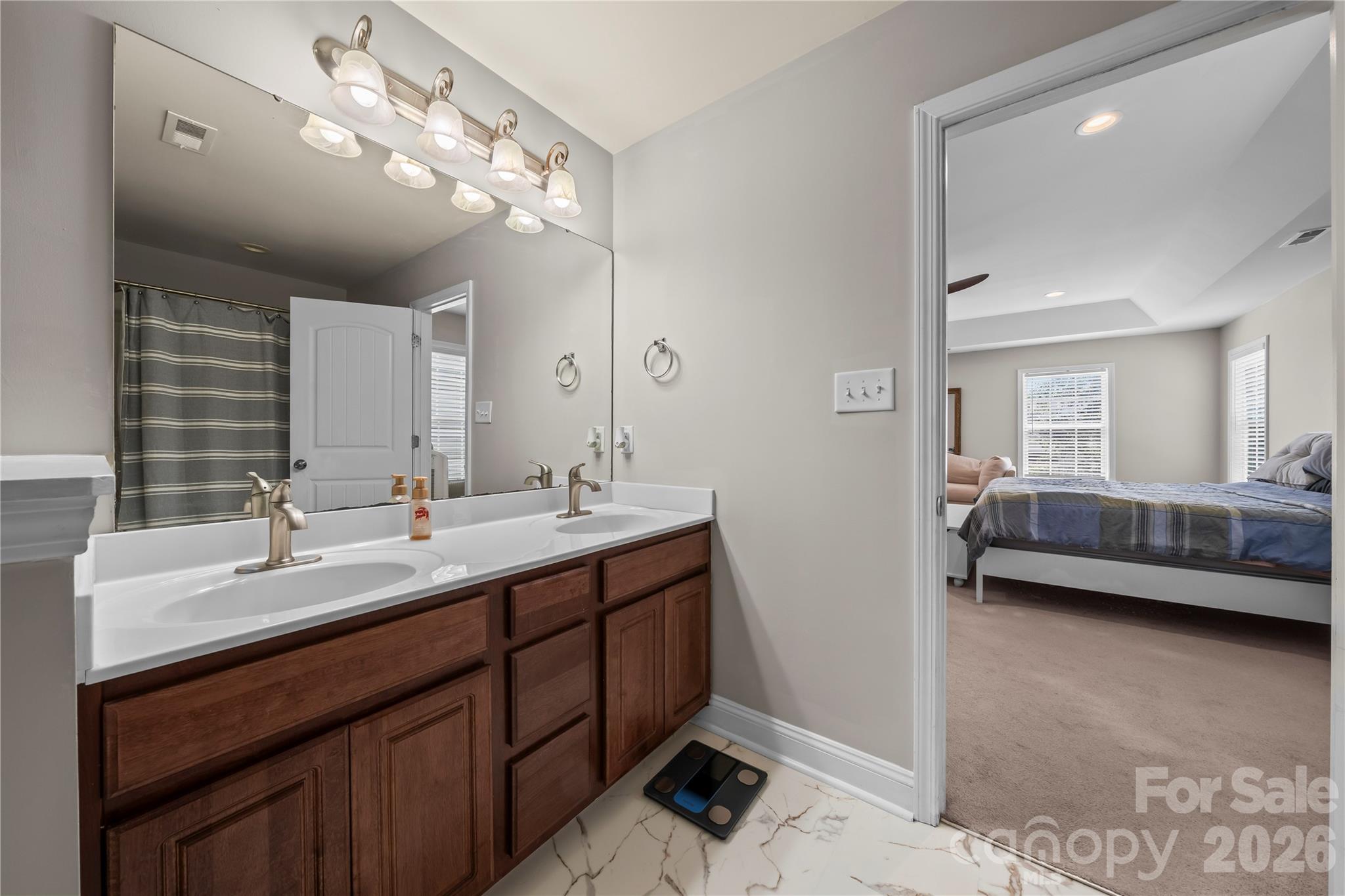 5602 Falkland Drive Matthews NC 28104