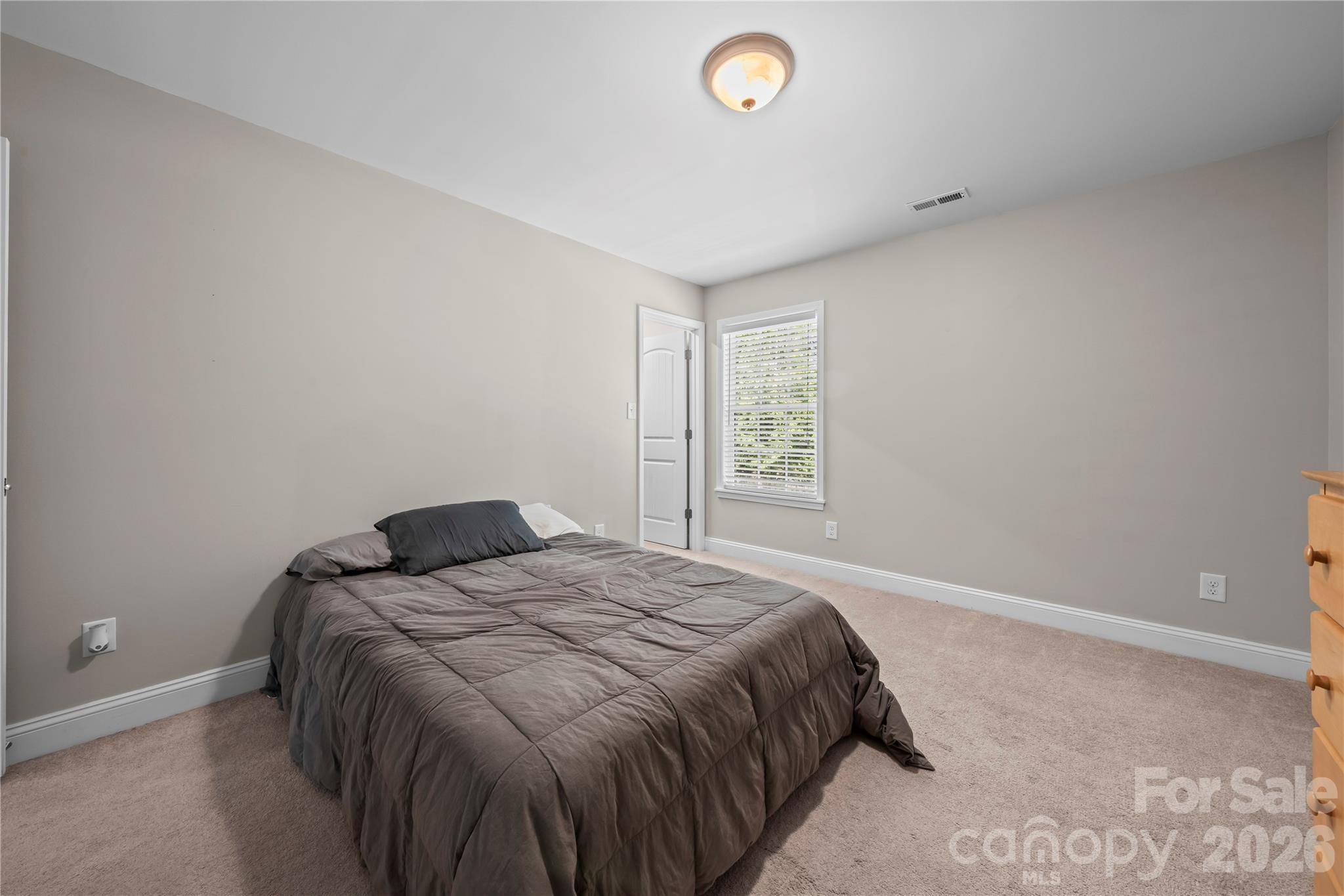 5602 Falkland Drive Matthews NC 28104