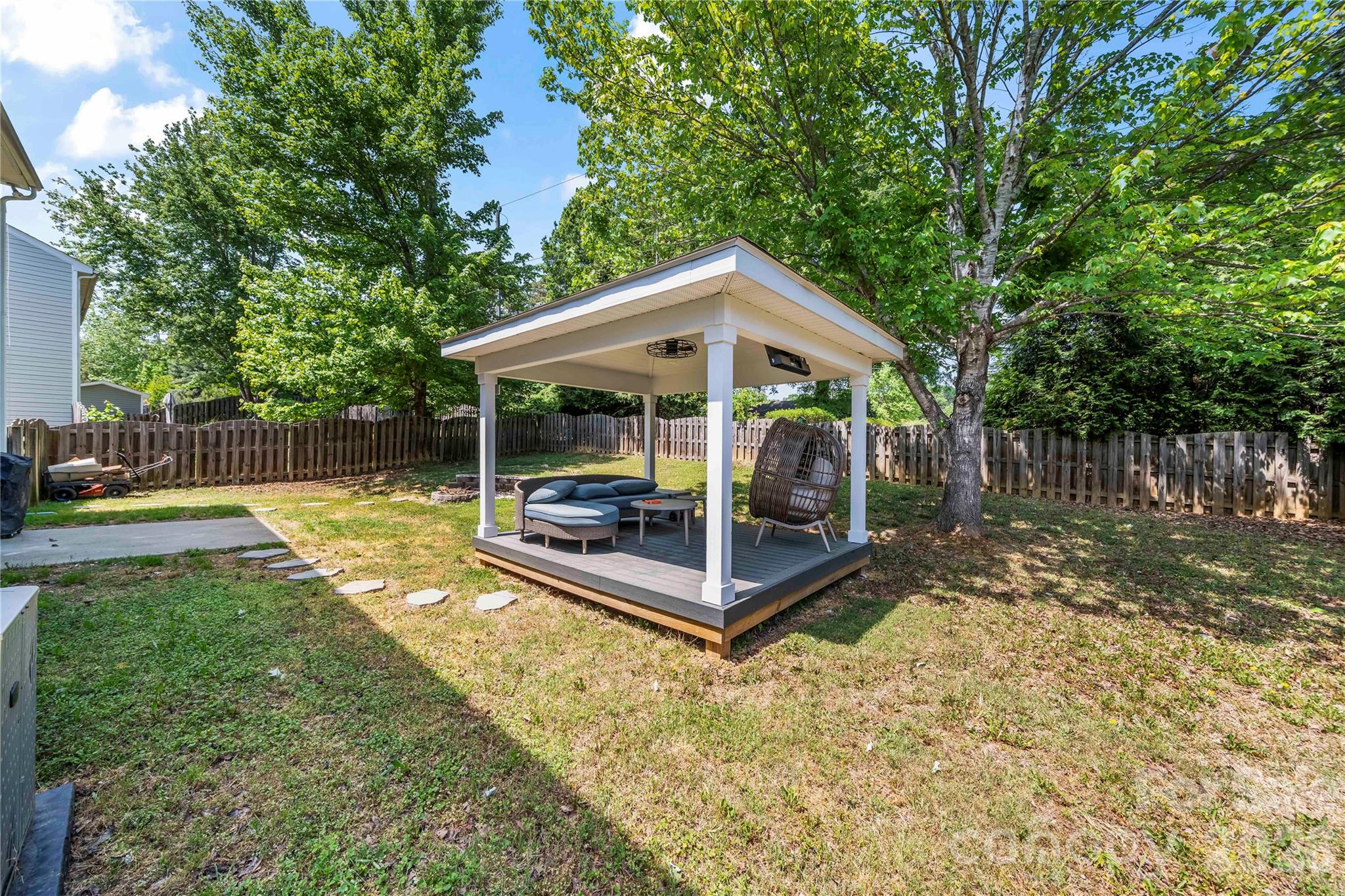 5602 Falkland Drive Matthews NC 28104