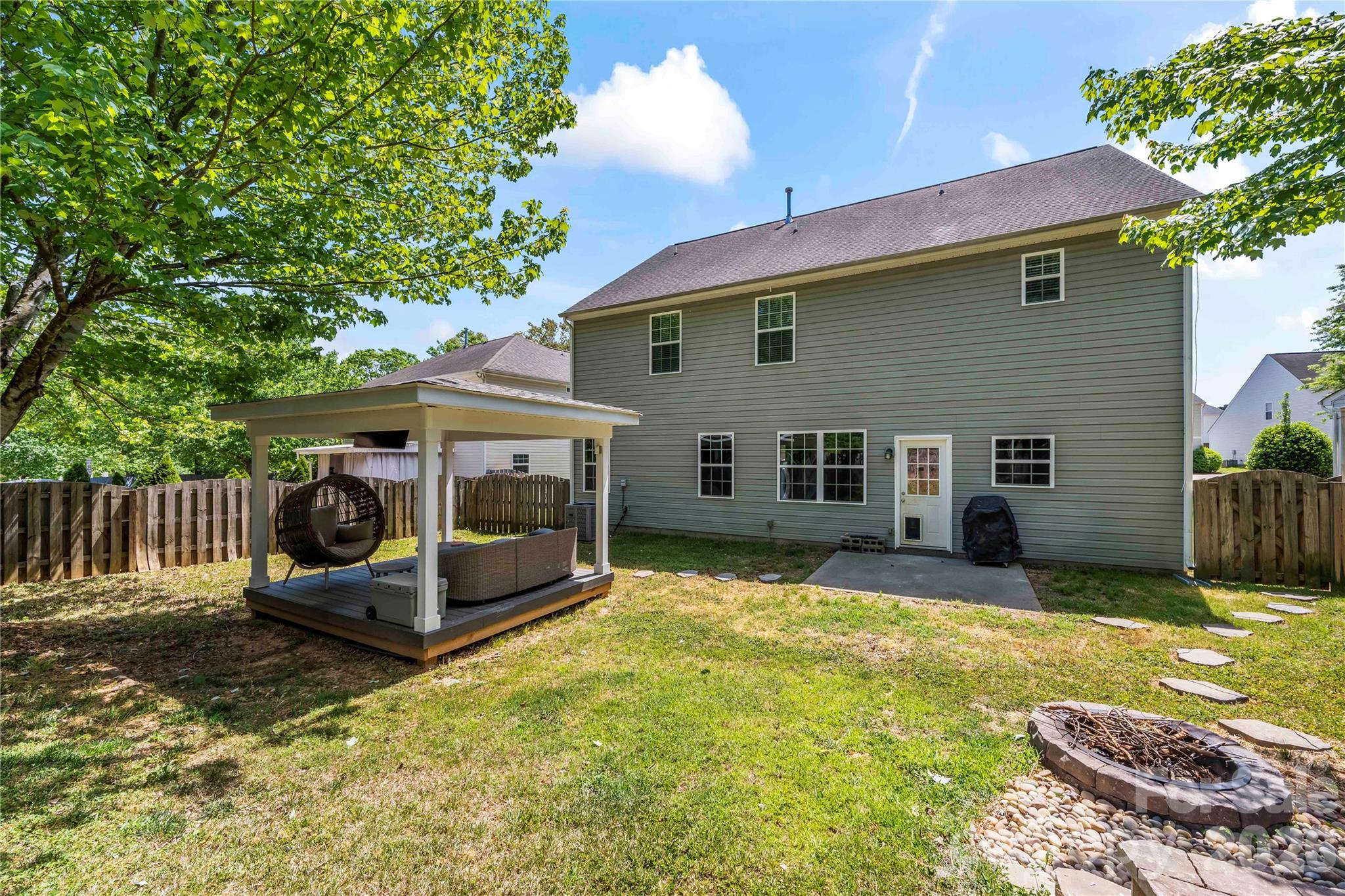 5602 Falkland Drive Matthews NC 28104