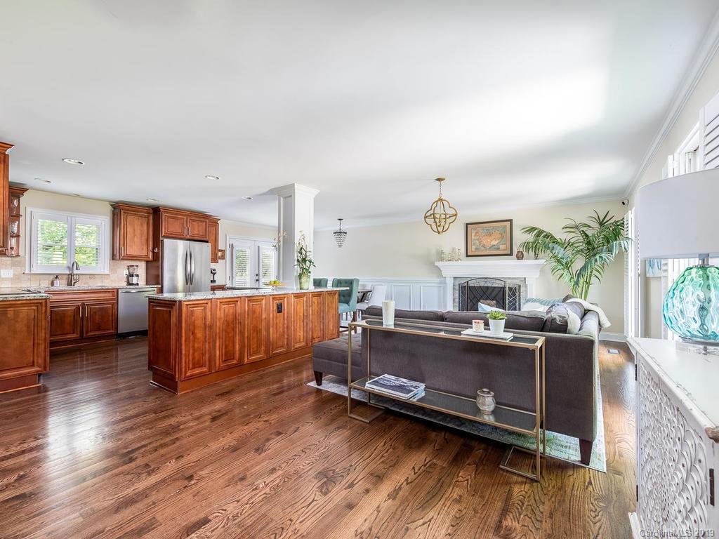 3453 Selwyn Avenue Charlotte NC 28209