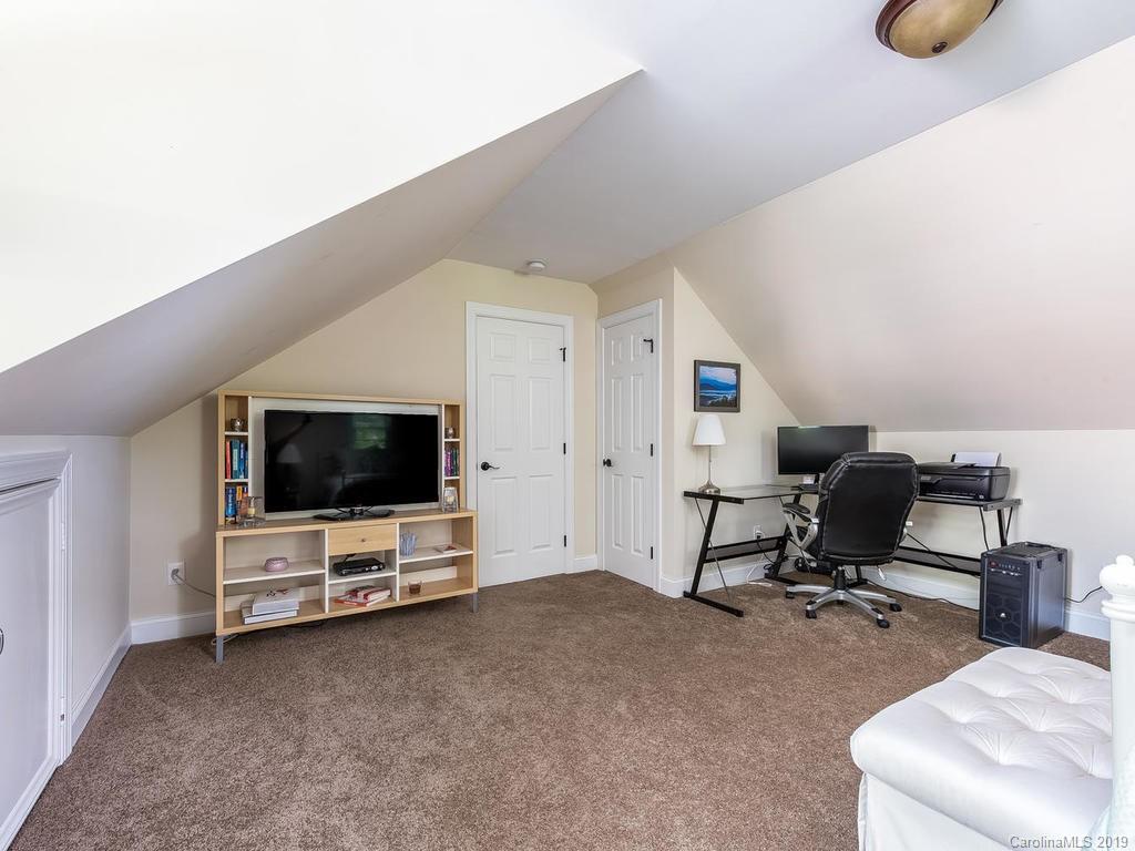 3453 Selwyn Avenue Charlotte NC 28209