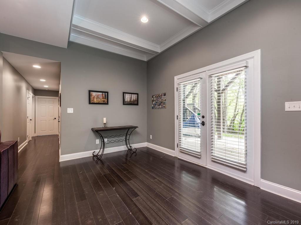 3453 Selwyn Avenue Charlotte NC 28209