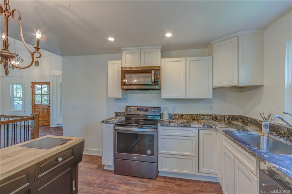 415 Skyland View Drive Blowing Rock NC 28605