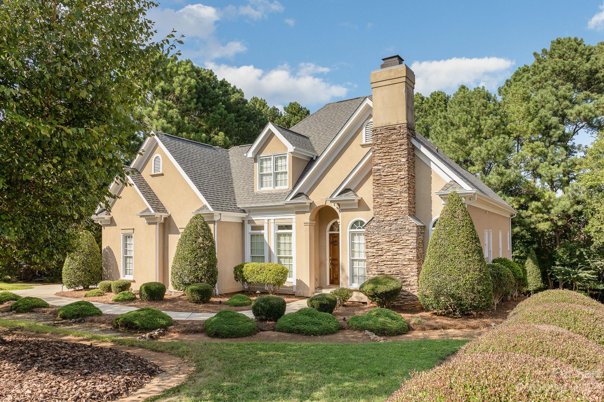 5535 Sunstar Court Charlotte NC 28226