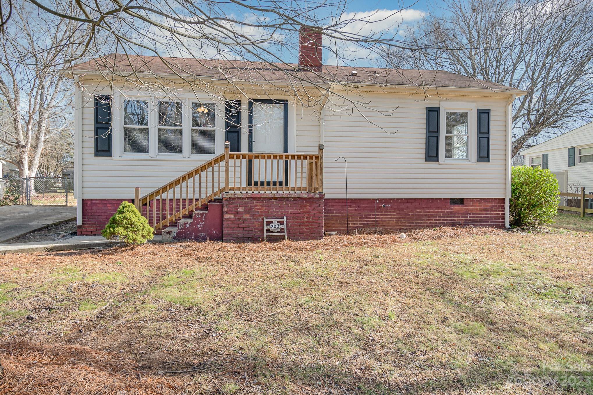 203 Spruce Street Lexington NC 27292
