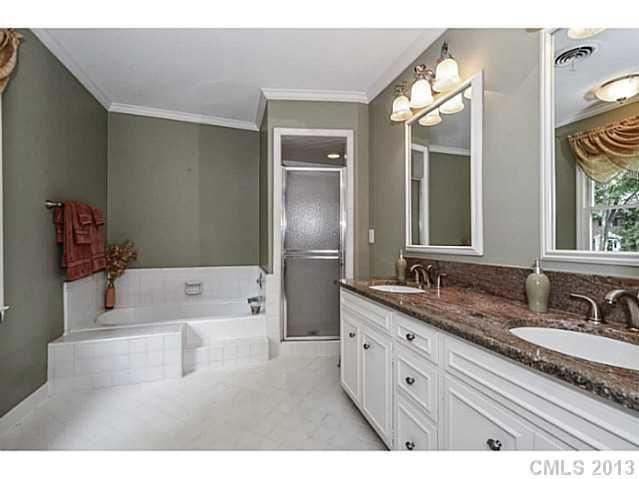 3125 Brookmont Place Charlotte NC 28210
