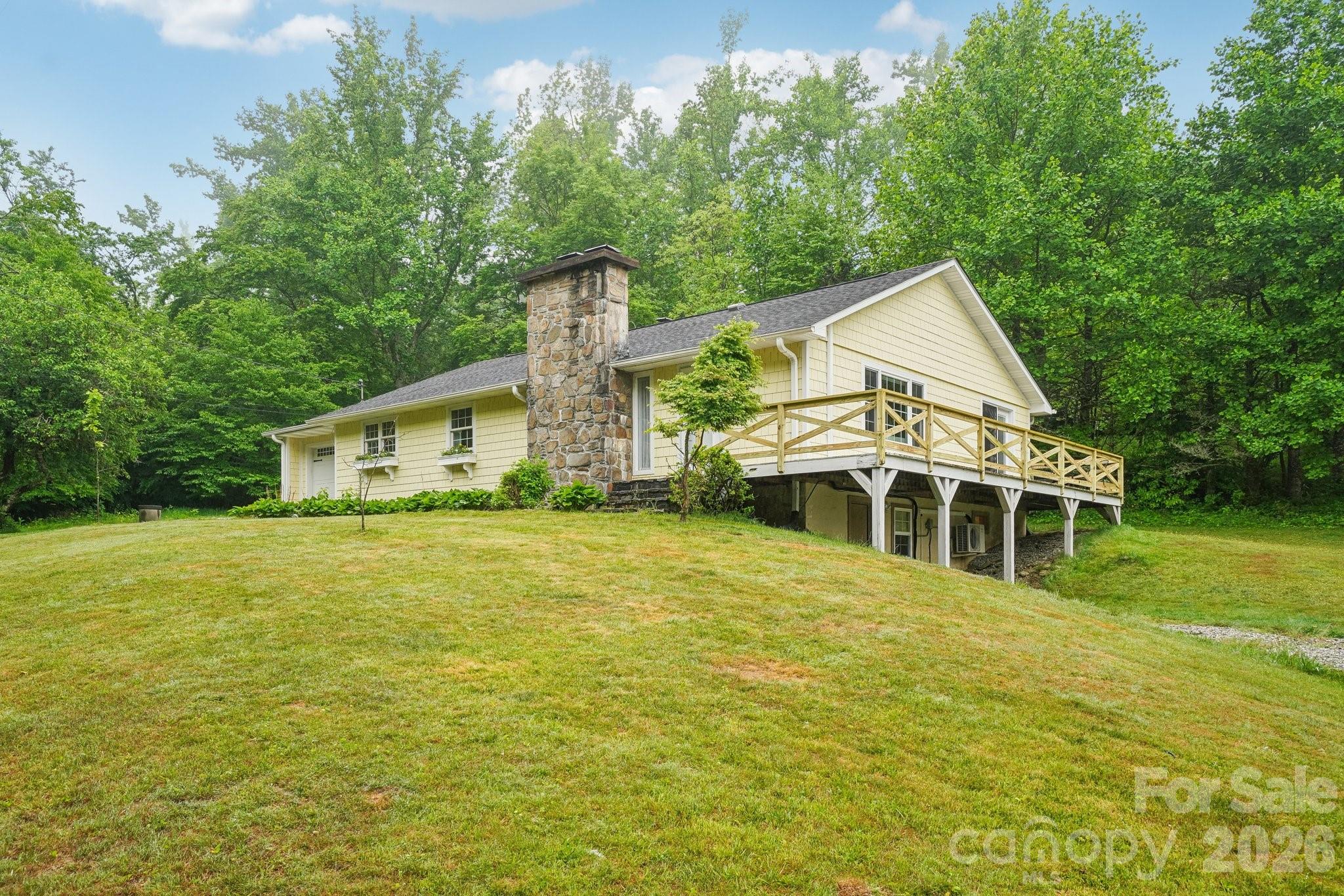 434 Dovers Branch Road Burnsville NC 28714