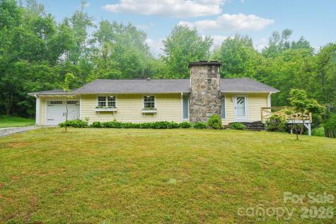 434 Dovers Branch Road Burnsville NC 28714