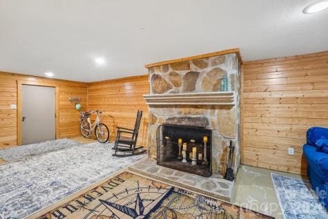 434 Dovers Branch Road Burnsville NC 28714