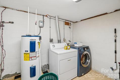 434 Dovers Branch Road Burnsville NC 28714