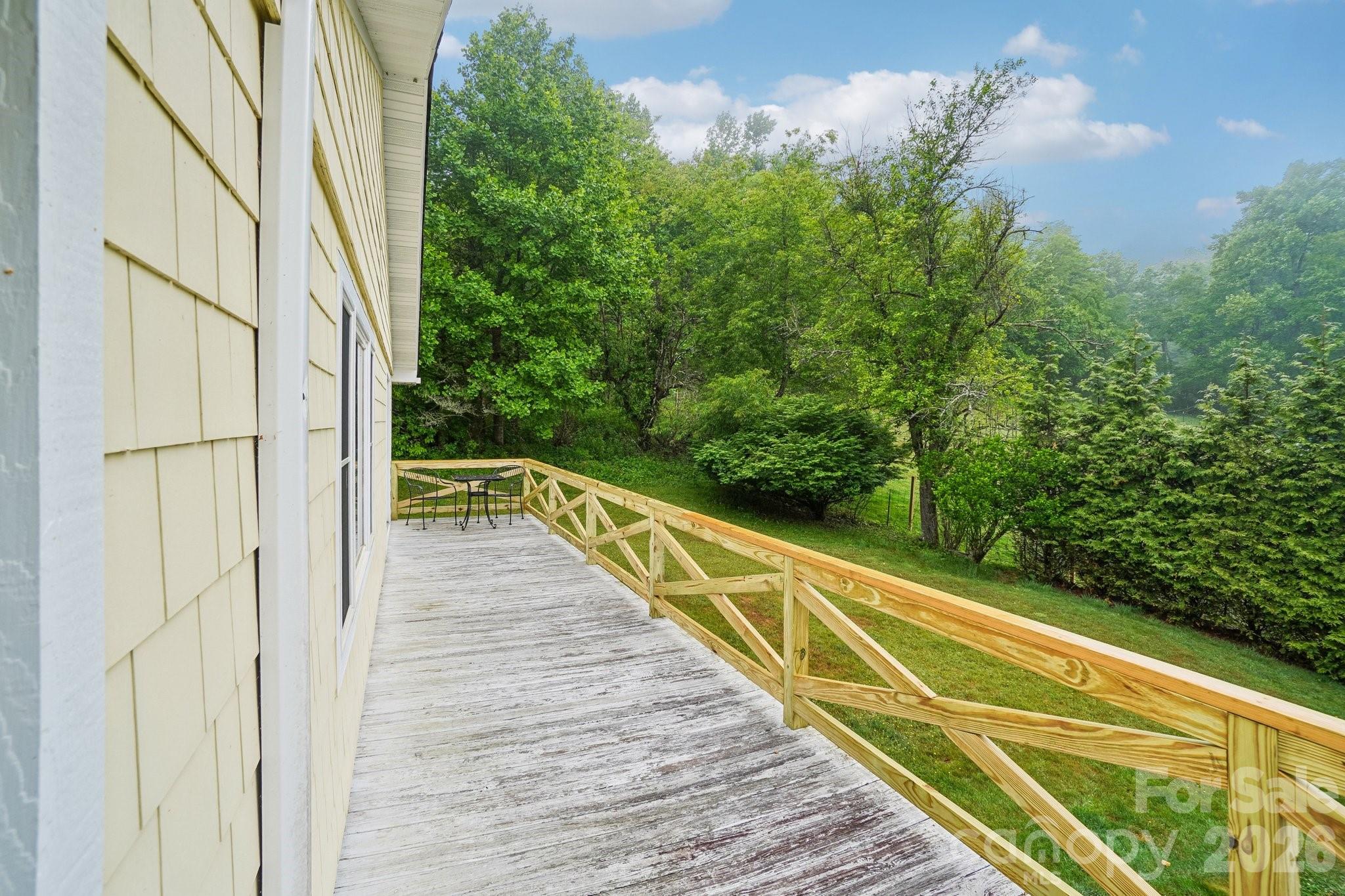 434 Dovers Branch Road Burnsville NC 28714