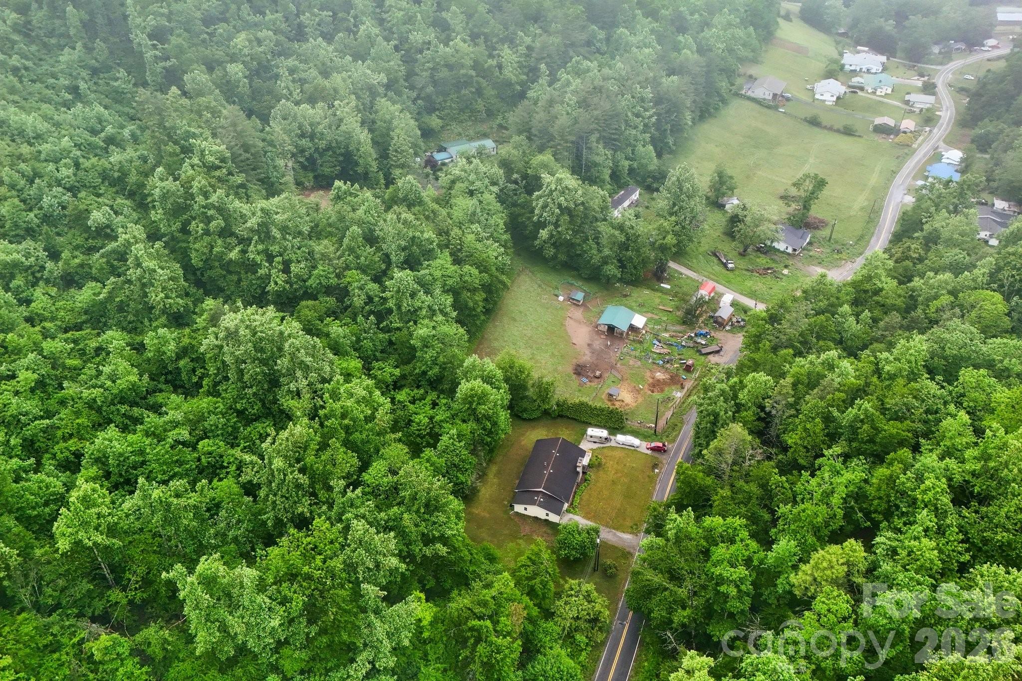 434 Dovers Branch Road Burnsville NC 28714