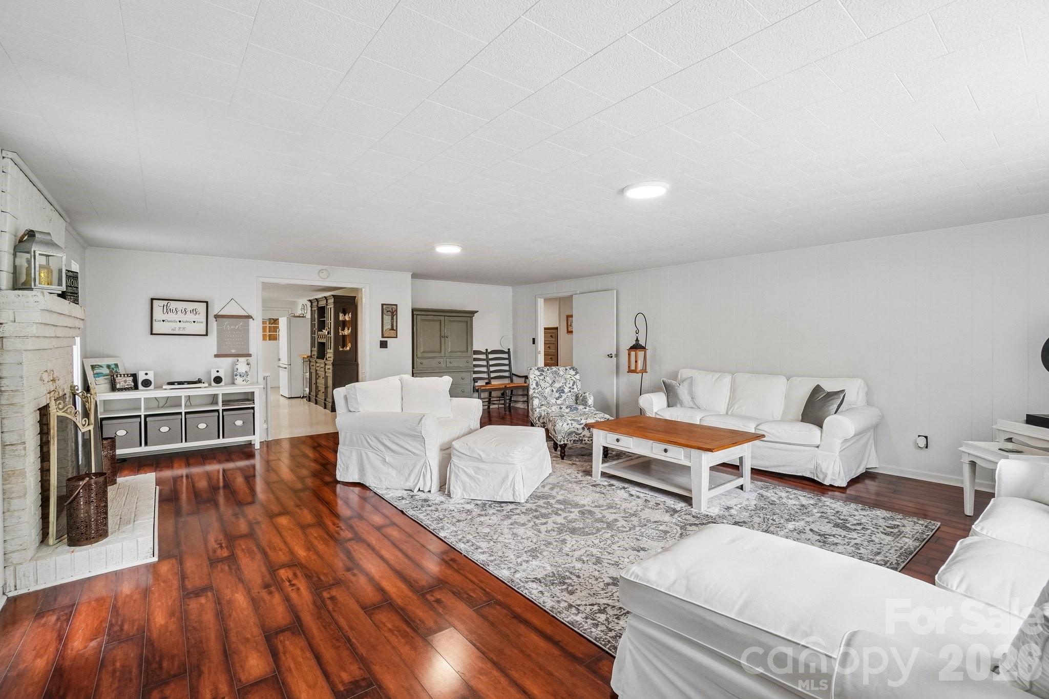 434 Dovers Branch Road Burnsville NC 28714