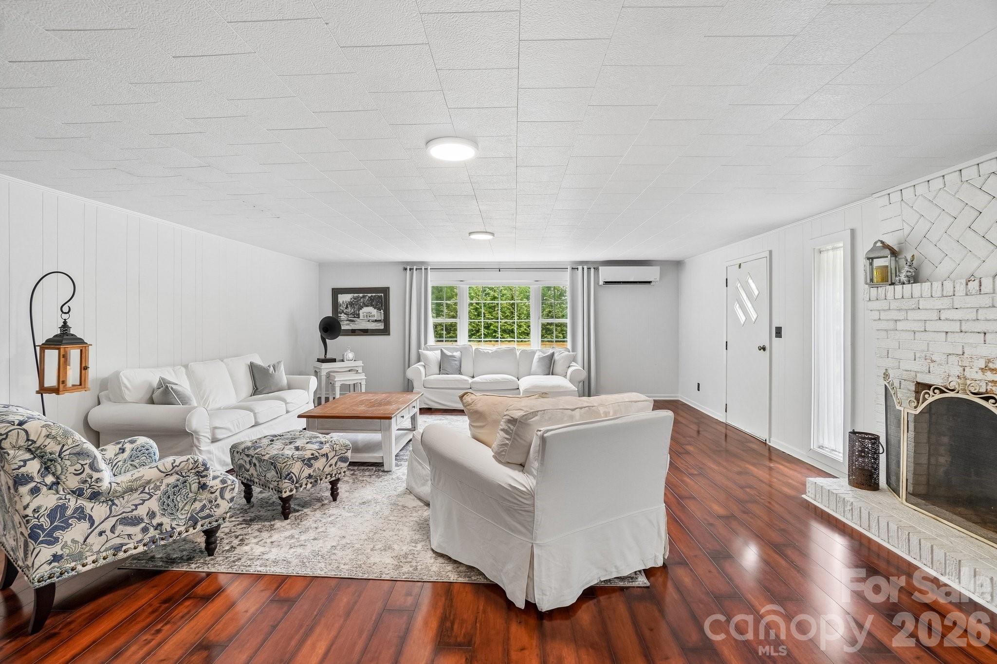 434 Dovers Branch Road Burnsville NC 28714