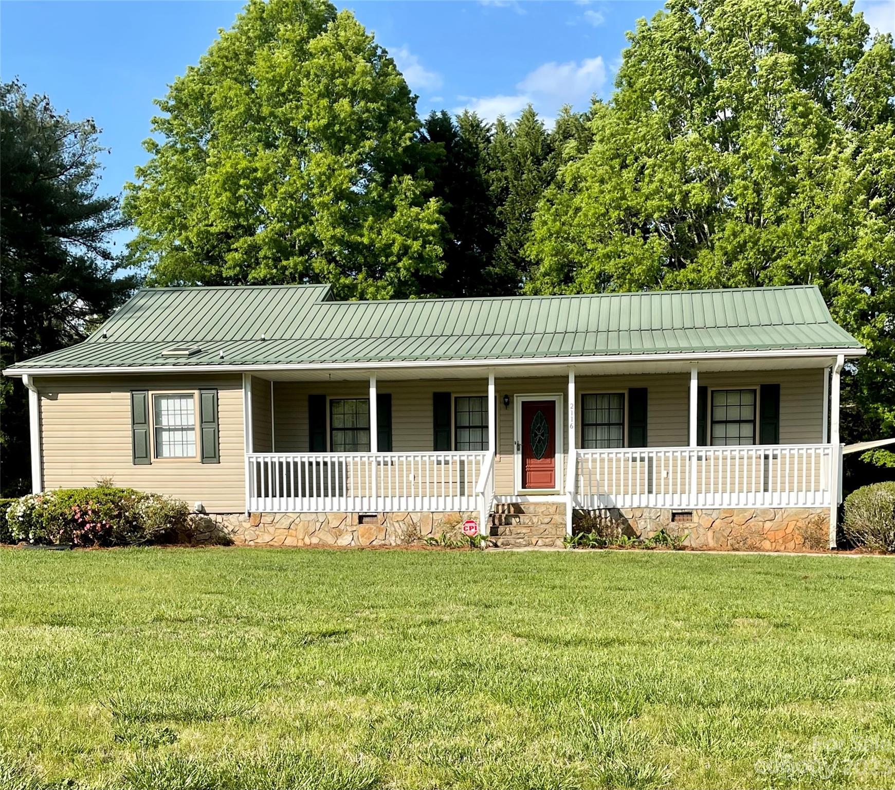 2116 Dove Street Newton NC 28658