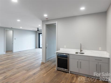 247 Coachman Drive Hendersonville NC 28791
