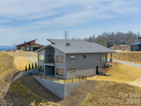 247 Coachman Drive Hendersonville NC 28791