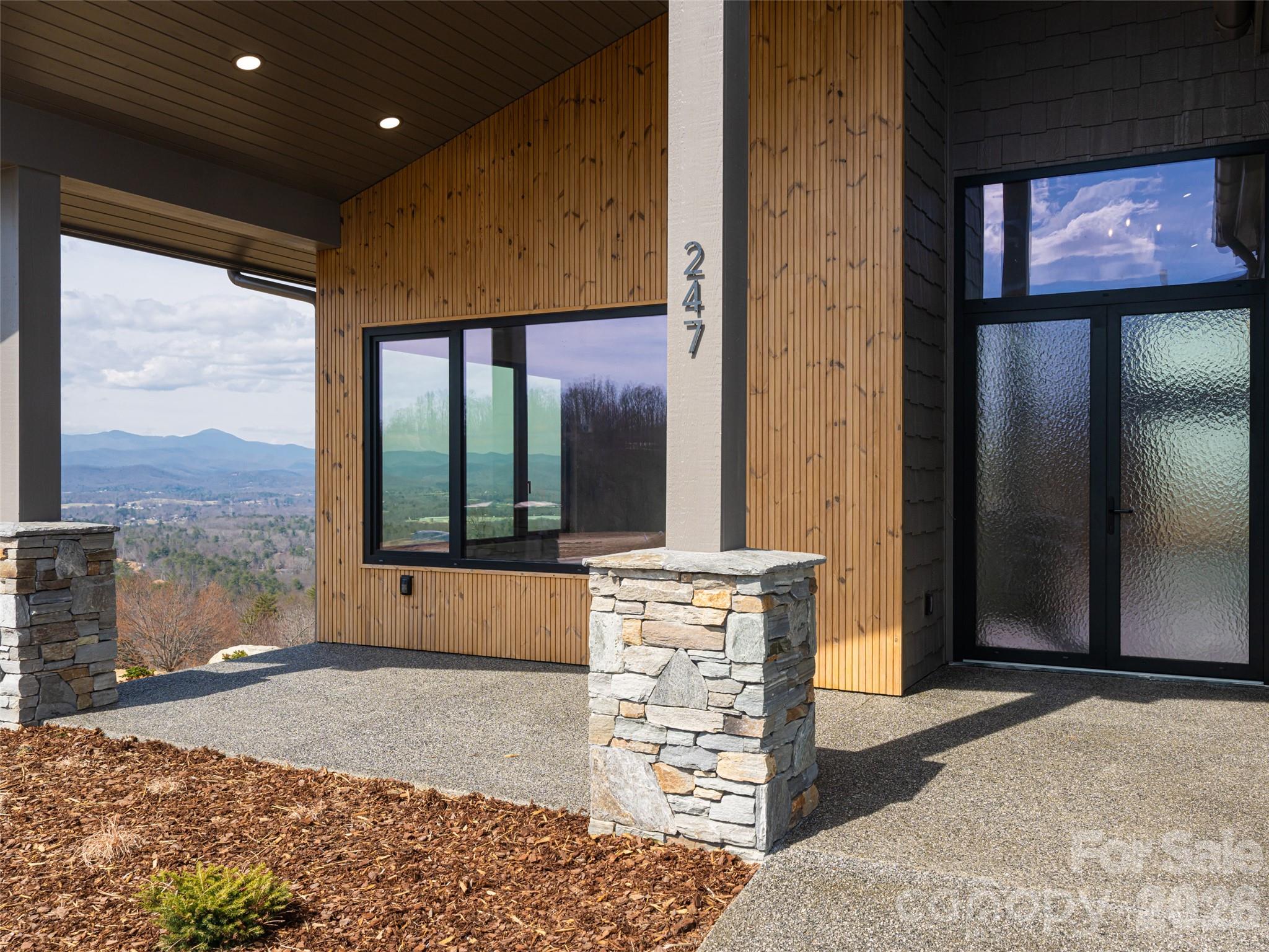 247 Coachman Drive Hendersonville NC 28791