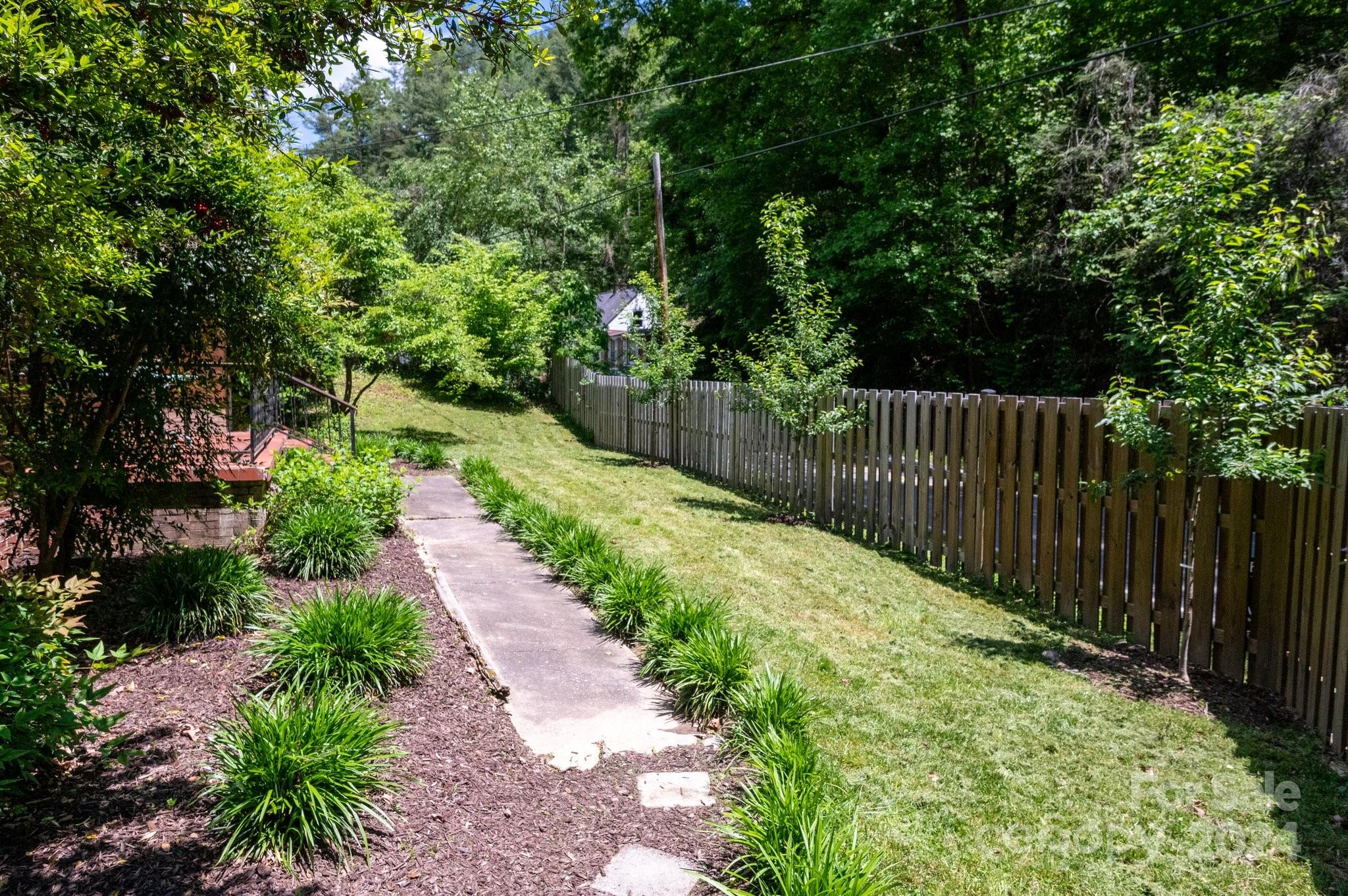145 Walnut Creek Road Marshall NC 28753