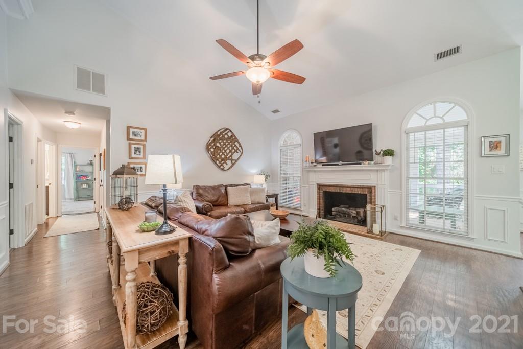4908 Hickory Lake Lane Matthews NC 28105