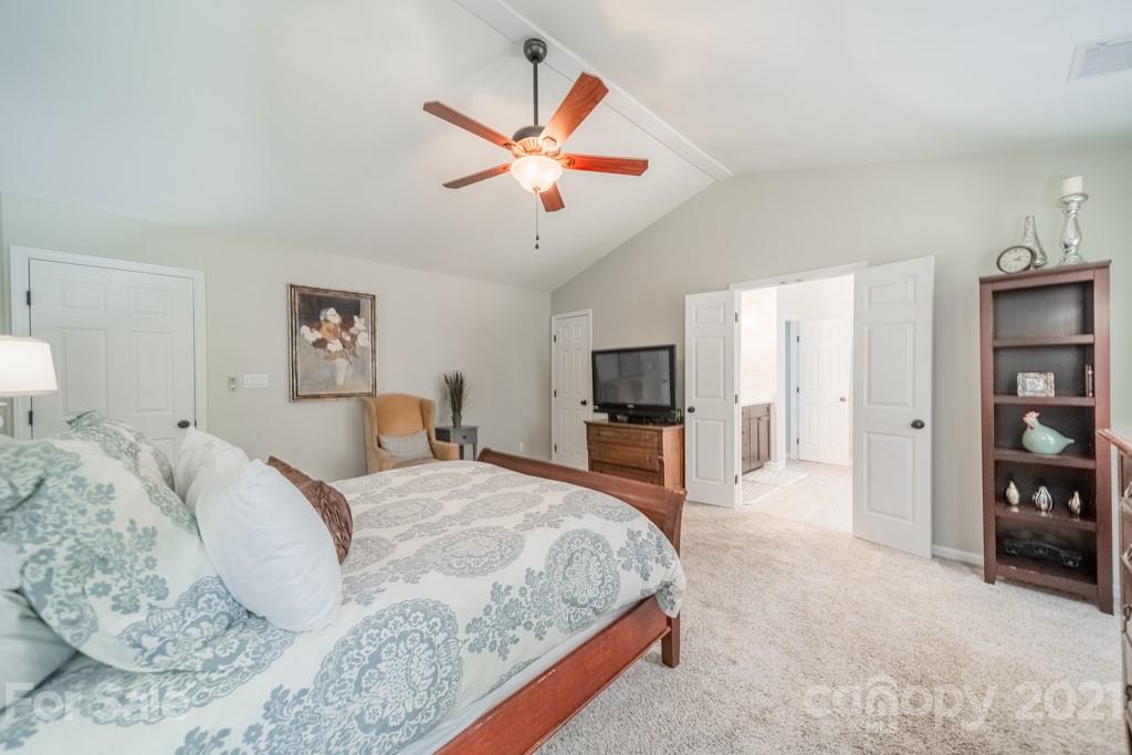 4908 Hickory Lake Lane Matthews NC 28105
