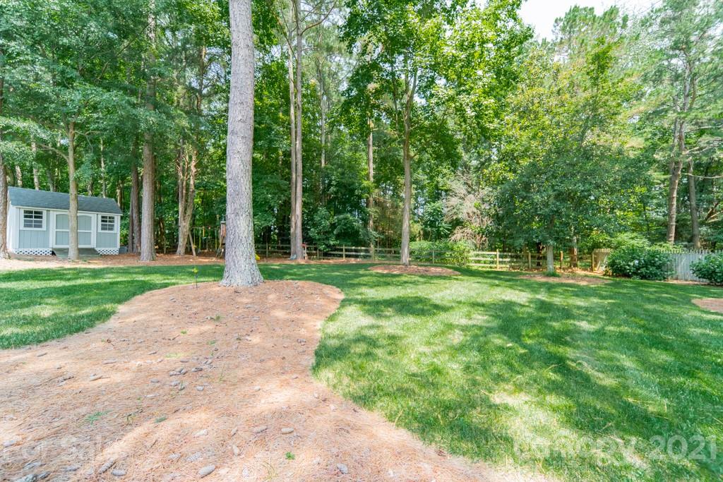 4908 Hickory Lake Lane Matthews NC 28105