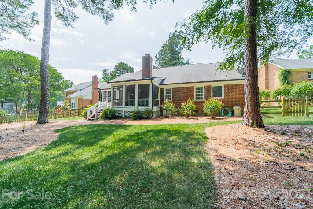 4908 Hickory Lake Lane Matthews NC 28105