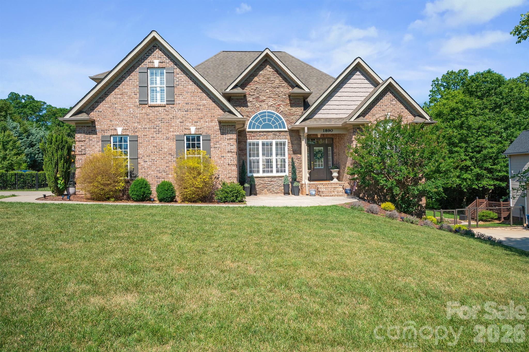 1890 Waterbury Court Hickory NC 28602