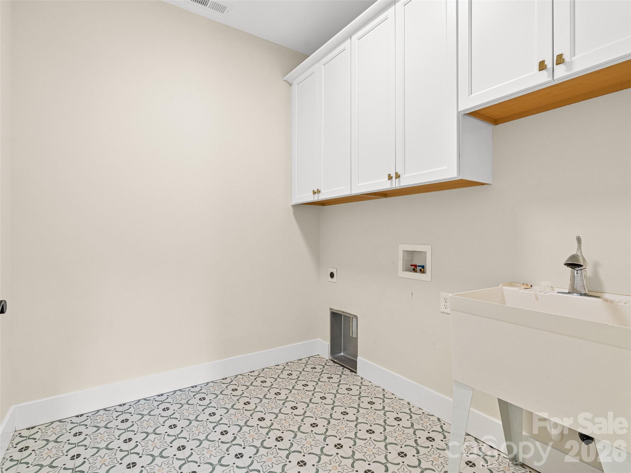 17 Ashe Park Circle Asheville NC 28806