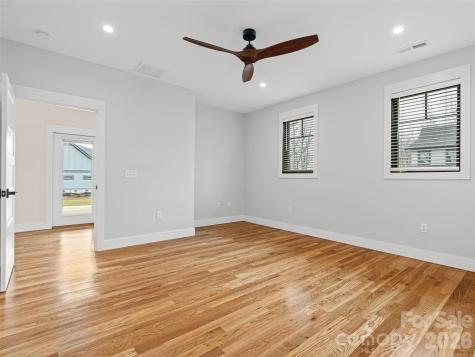 17 Ashe Park Circle Asheville NC 28806